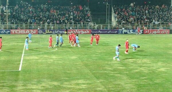 شب ویژه در تبریز؛ تقدیر از علیدوستی و اعتراض‌ها به صحنه پنالتی